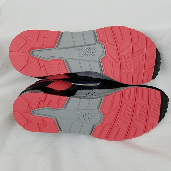 Size 10.5 Asics Gel lyte V H7N4L-9090 - Picture 4 of 5